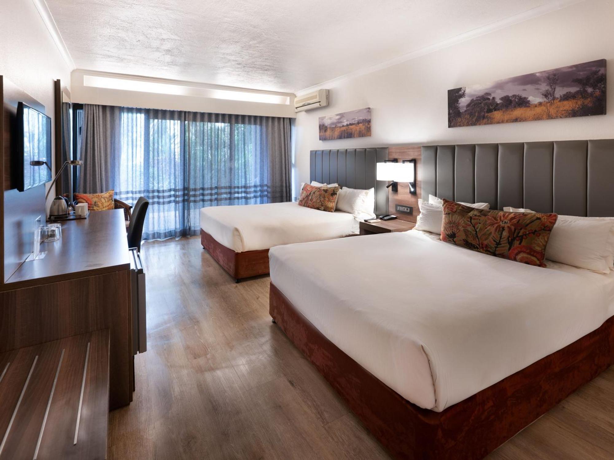 Anew Hotel Hluhluwe Bagian luar foto